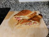 Bocapizza de mortadela 