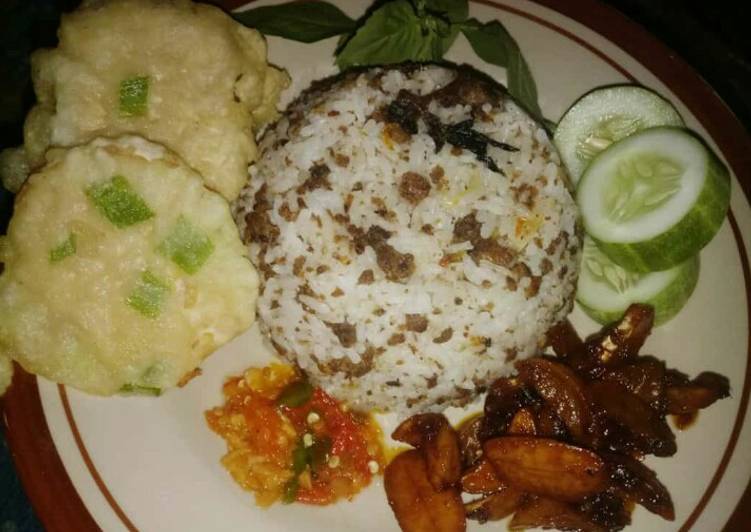 Nasi to sederhana