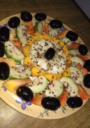 A picture of Fruits salad.