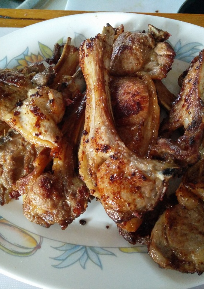 Una foto de Chuletitas de cordero lechal para torpes