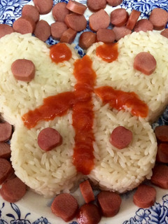 Una foto de Peque Arroz con tomate 🦋