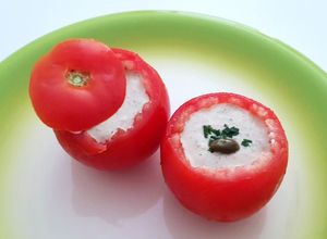Foto di Pomodori ripieni freddi