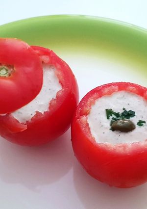 Foto di Pomodori ripieni freddi