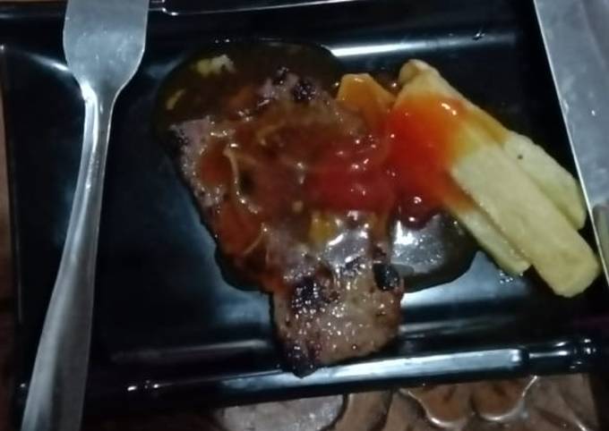 Beef steak mantul