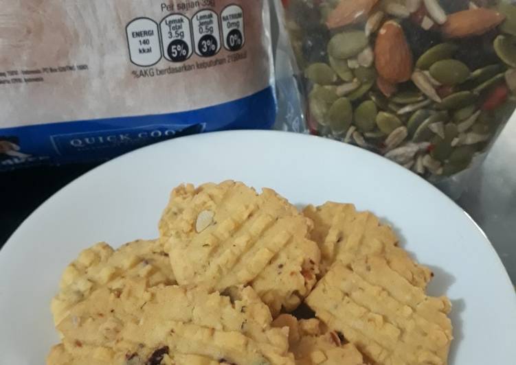 Granola Cookies / Oatmeal Cookies