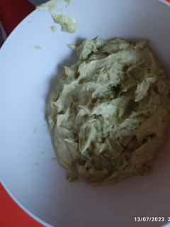 Una foto de Mayonesa/alioli de aguacate