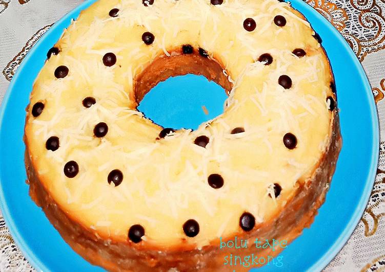 Resep Bolu Tape Kurma topping keju &amp; coklat yang Sempurna