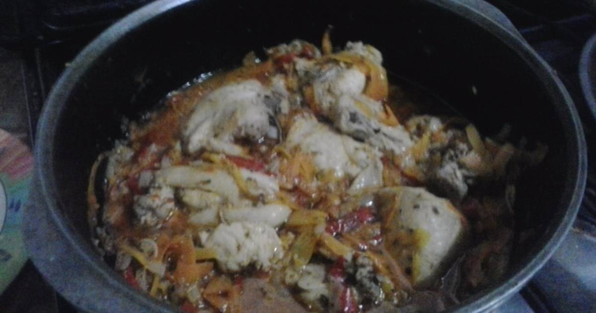 Pollo a la cacerola 117 recetas caseras Cookpad Pollo a la crema de verdeo y brócoli Receta de Anahi Alegre