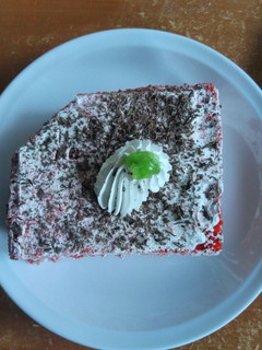 A picture of Red Velvet Cake.