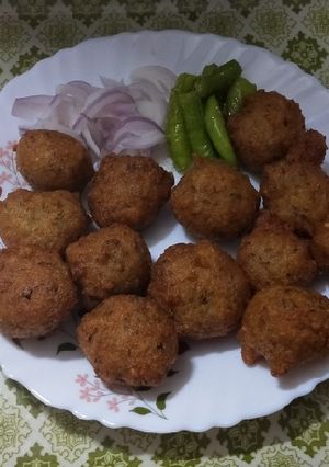મિક્સ દાળ વડા (Mix Dal Vada Recipe In Gujarati) રેસીપી મુખ્ય ફોટો