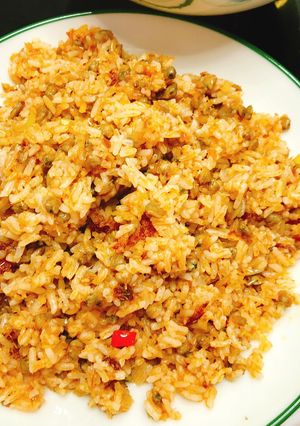Hình của món Cơm trộn hến.