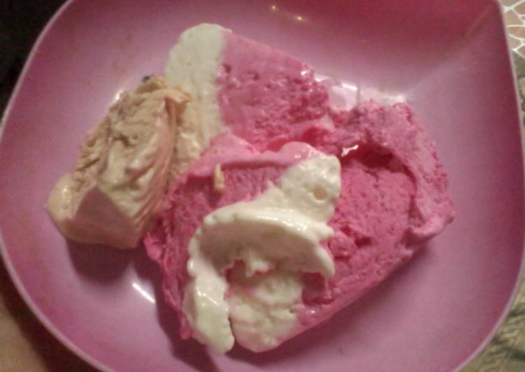 Bagaimana Menyiapkan Ice Cream Homemade (super creamy) Anti Gagal