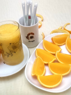 香吉士水果果凍+果汁 的食譜成品照片