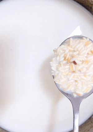 Hình của món Sữa gạo rang Hàn Quốc.