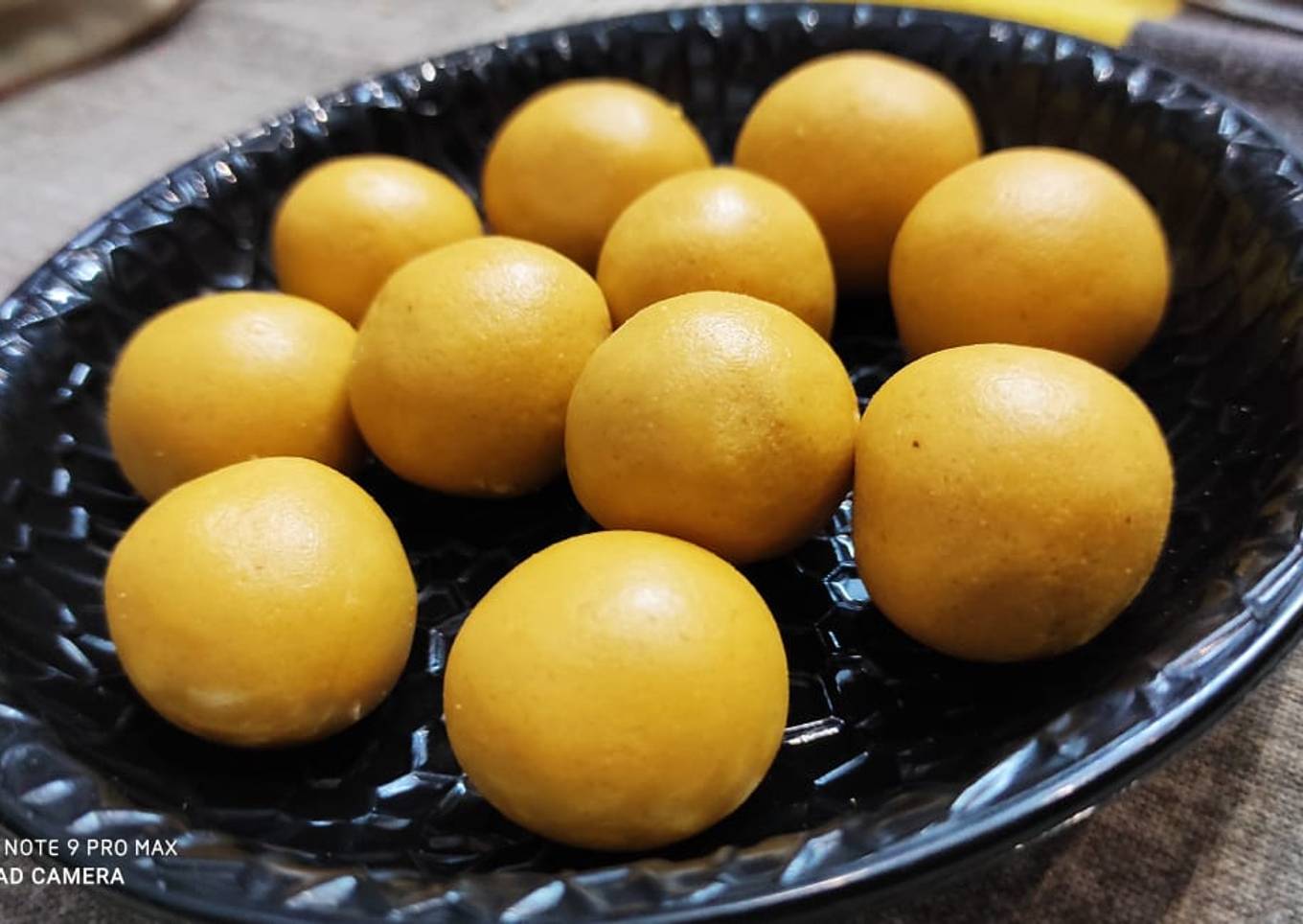 How to Prepare Perfect Besan laddu
