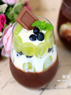 免烤箱-巧克力慕斯。奶昔。冰淇淋- 4種食材就搞定! 的食譜成品照片