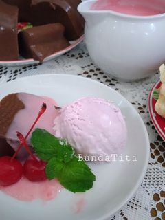 Foto resep 508.Puding Brownies Vla Strawberry