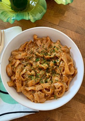 Une photo de ☆Tagliatelles de Konjac Sauce Beurre de cacahuètes☆