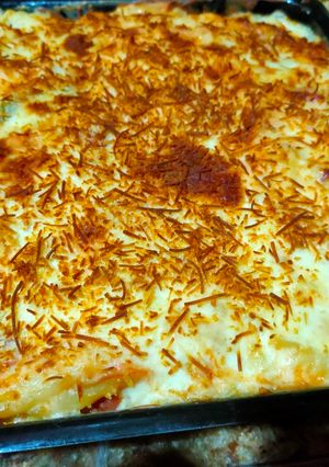 Una foto de Macarrones con verduras, bechamel y taquitos de jamón en T31 Pro