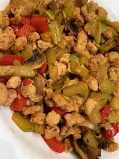 Una foto de Soja texturizada con verduras y especias