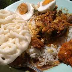 A picture of Rawon Magetan.