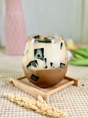 Langkah Mudah untuk Menyiapkan Resep Es Cappucino Cincau yang Menggugah Selera Anti Ribet, Lezat