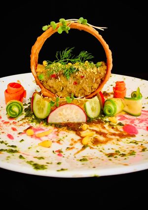 A picture of Deconstructed Samosa Chole Chaat.