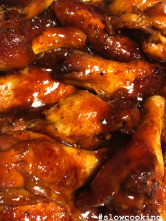 Una foto de Alitas de pollo con la crockpot