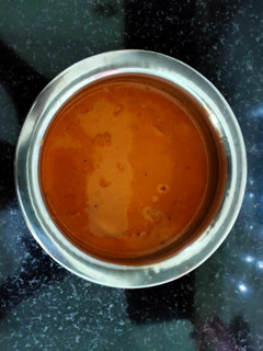 தக்காளி சாம்பார் (Thakkaali sambar recipe in tamil) செய்முறை முக்கிய புகைப்படம்