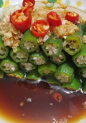 日式辣味涼拌秋葵（快速家常料理） 的食譜成品照片