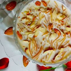 A picture of Jaggery Saviyan Kheer.