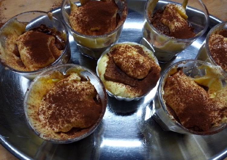 Bicchierini di tiramisù