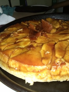 Una foto de Budín de pan con manzana