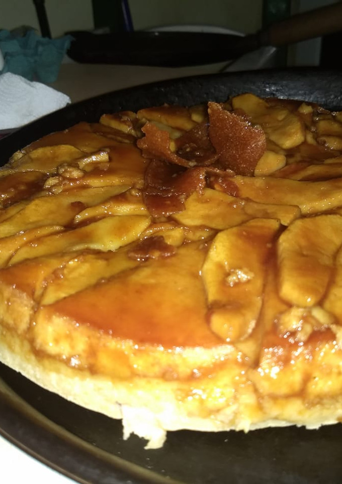 Una foto de Budín de pan con manzana
