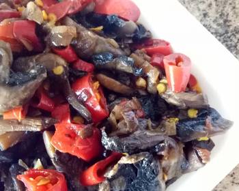 Fresh, Prepare Recipe Devil Mushrooms very spicy Restaurant Style