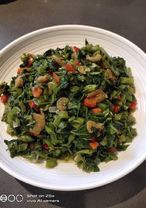 A picture of Stir Fry Kangkong.