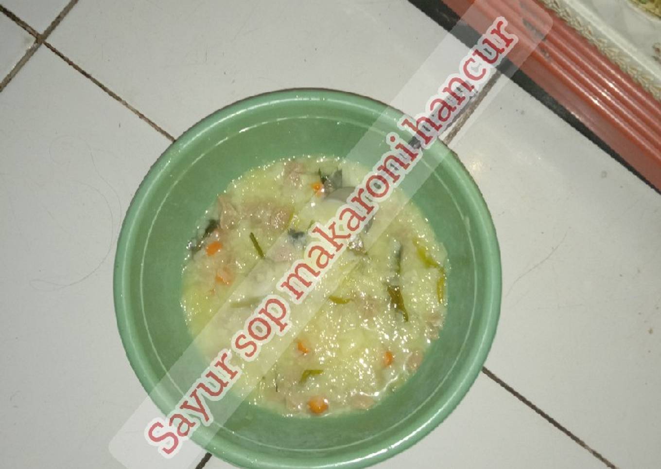 Irisan sup pasta