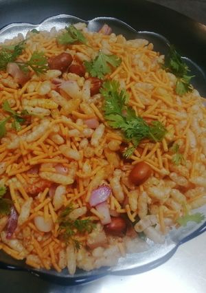 A picture of Instant bhel.