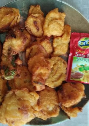A picture of Suji ke pakore.