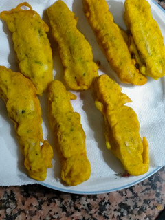 Una foto de Churros de pescado 😋😋