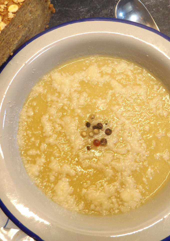 Una foto de Crema de coliflor y brécol
