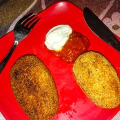 A picture of Veg cutlet.