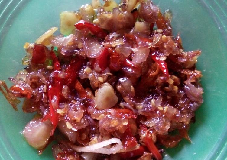  Resep  Oseng oseng Brambang bawang merah oleh novi 