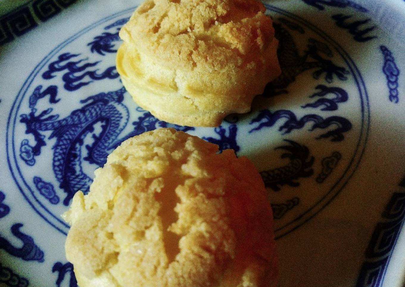 Mini craquelin choux pastry (kue soes)