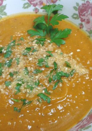 Una foto de Sopa crema de calabaza (vegana)