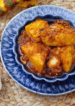 A picture of Kathal ka Achar (Punjabi Jackfruit Pickle).