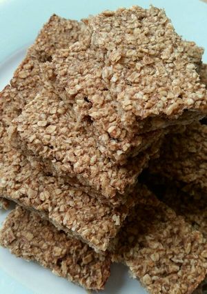 A picture of Vickys Banana & Date Flapjacks, GF DF EF SF NF.