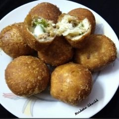 A picture of Pizza Balls.