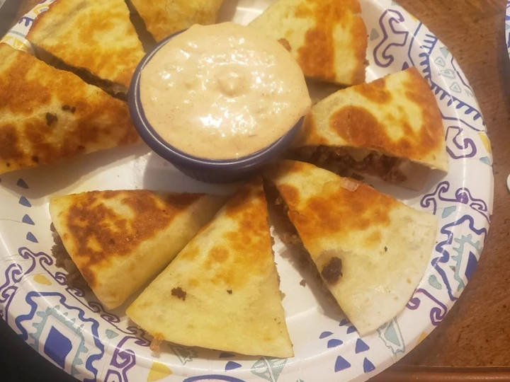 Easy Steps Make Recipes Cheeseburger Quesadillas the Can Spoil the Tongue Make You Drink.