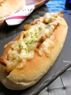 照燒肉絲起士潛艇堡 的食譜成品照片